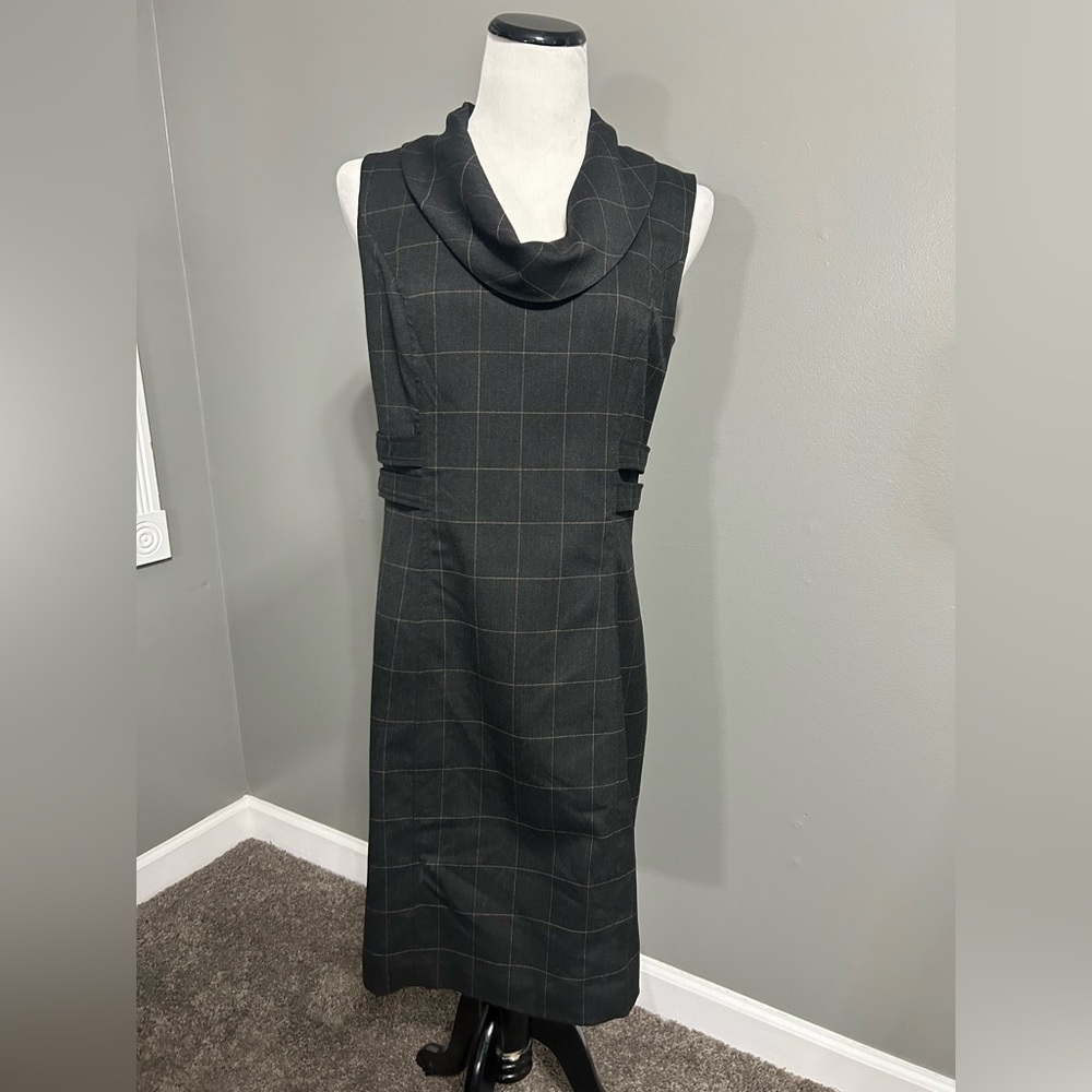 Worthington’s size 10 black‎ plaid, sleeveless drape neck dress new with tags